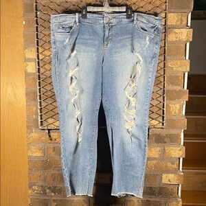 Torrid Distressed Blue Women's Jeans Size 22